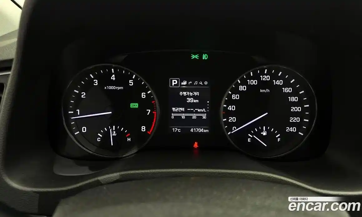 Hyundai Avante 2017 1.6 автомат (гидро), фото 8