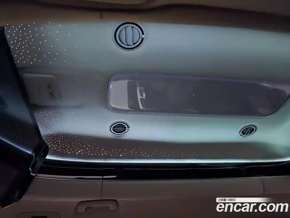 Kia Carnival 2025 3.5 автомат (гидро), фото 18