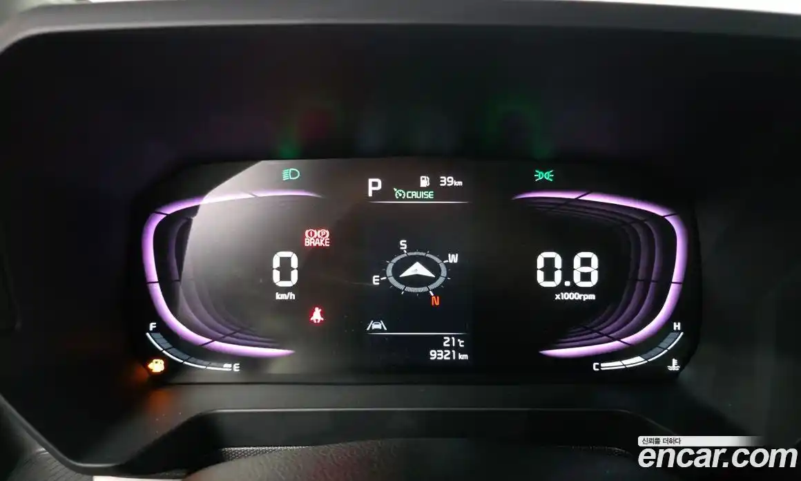 Kia Ray 2022 1.0 автомат (гидро), фото 11