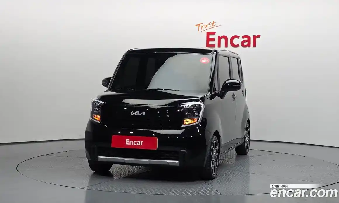 Kia Ray 2022 1.0 автомат (гидро), фото 3