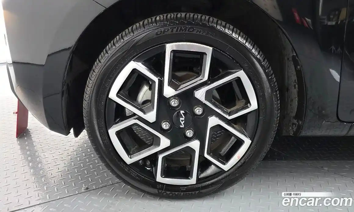 Kia Ray 2022 1.0 автомат (гидро), фото 5