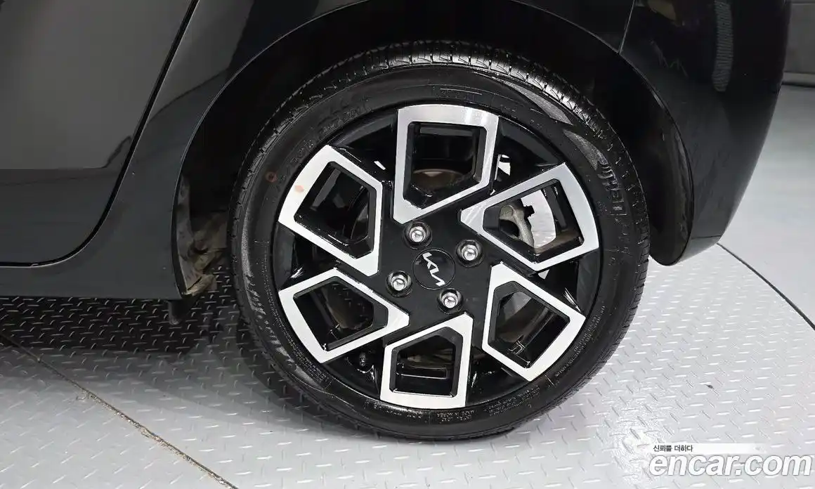 Kia Ray 2022 1.0 автомат (гидро), фото 7