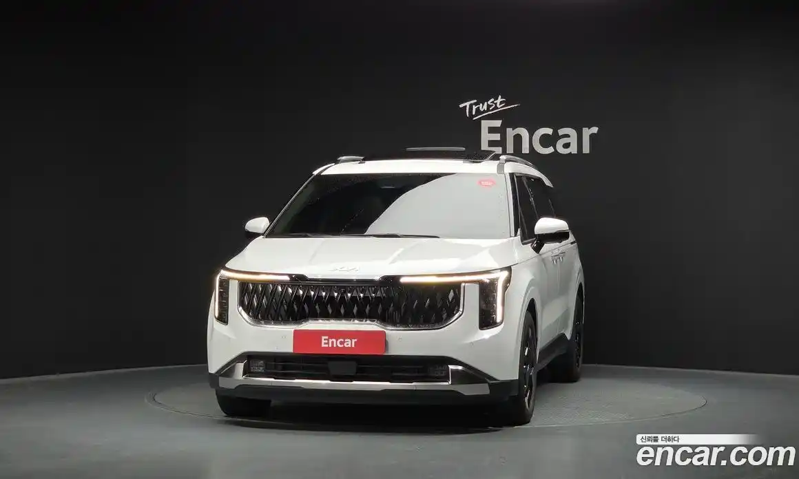 Kia Carnival 2024 1.6 автомат (гидро), фото 3