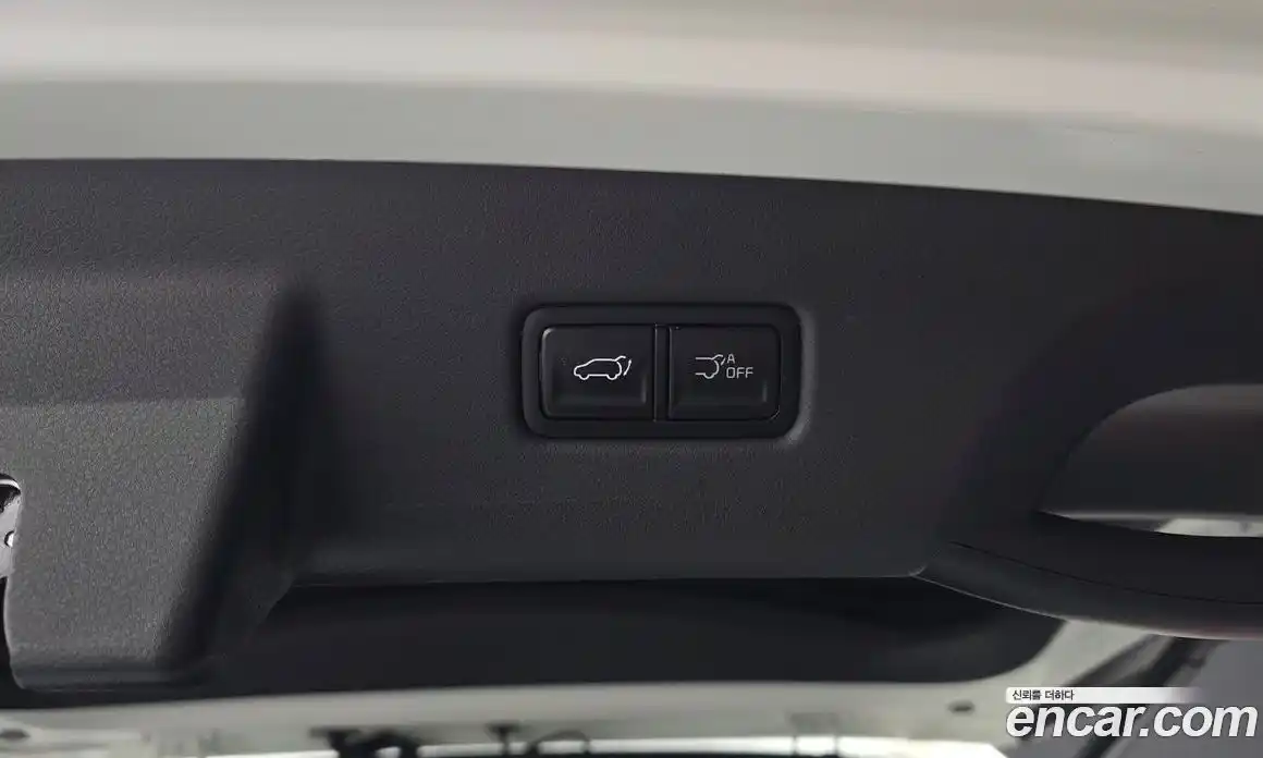 Kia Carnival 2024 1.6 автомат (гидро), фото 34