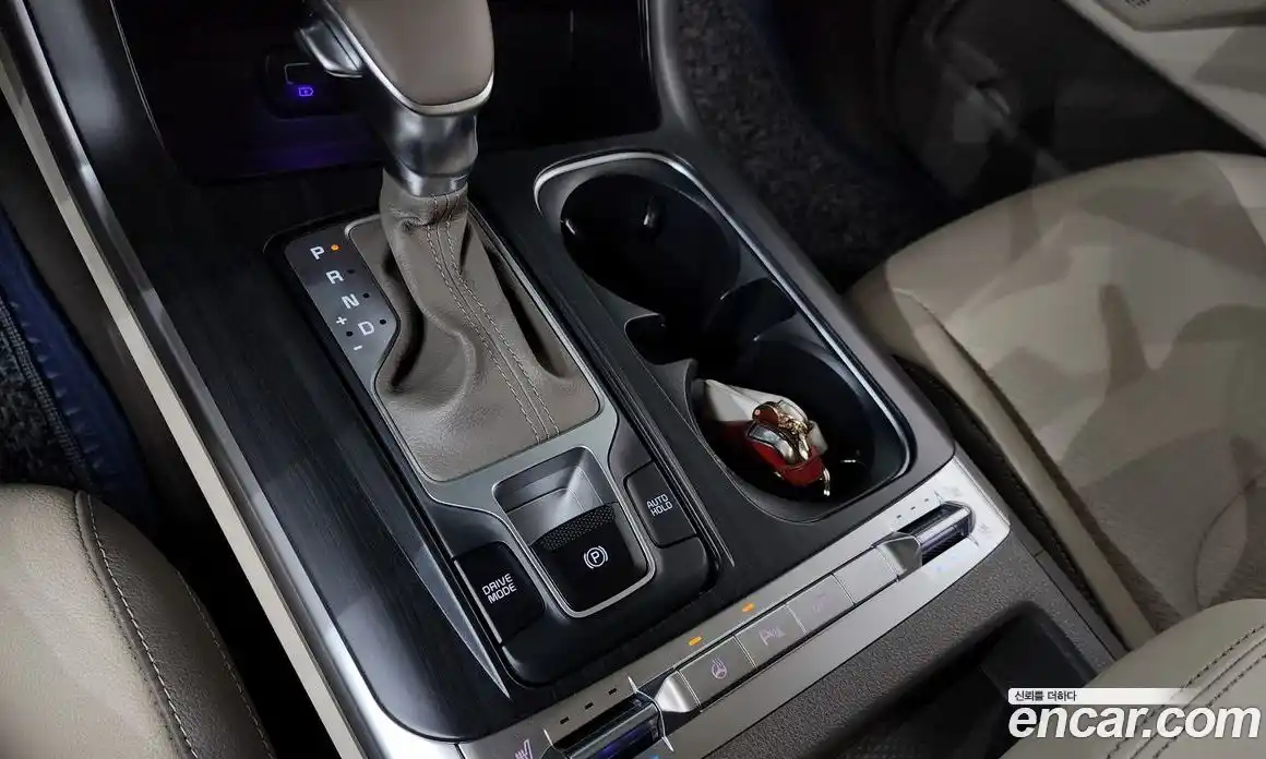 Kia Carnival 2023 3.5 автомат (гидро), фото 11