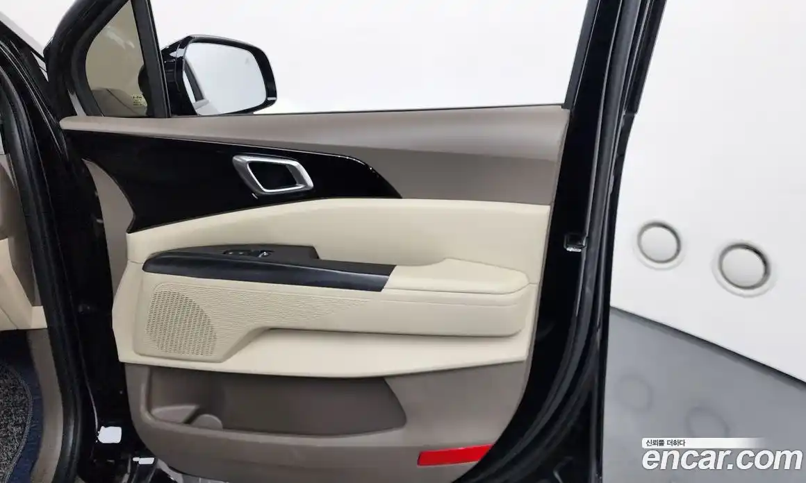 Kia Carnival 2023 3.5 автомат (гидро), фото 13