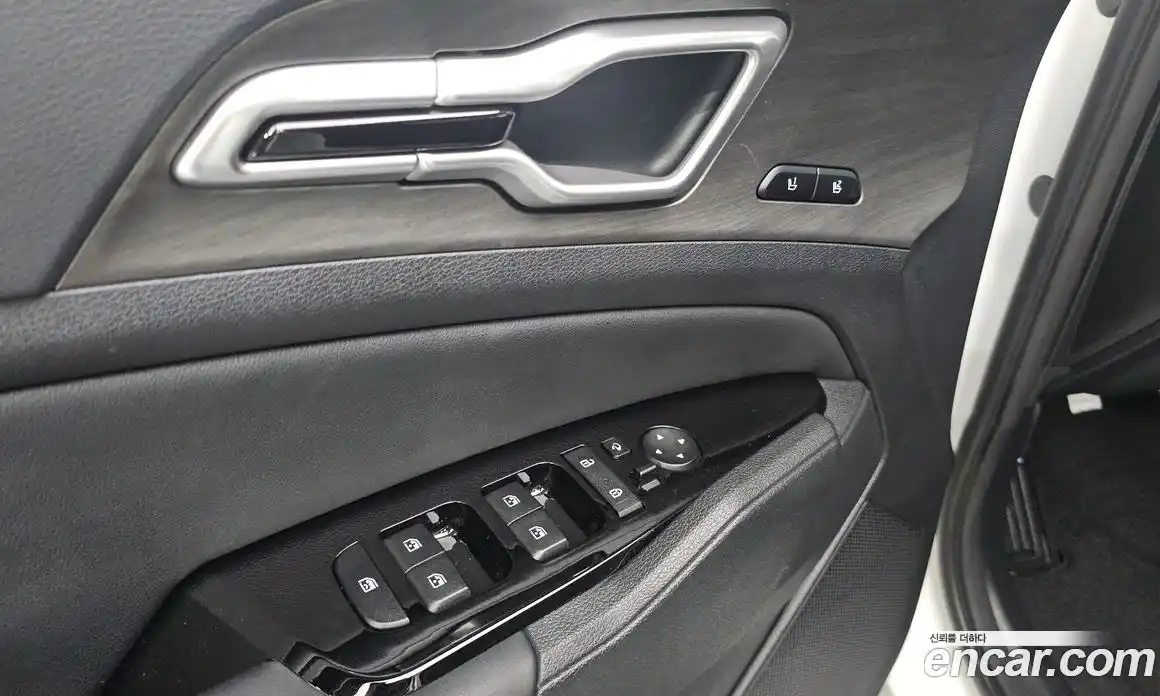 Kia Sportage 2023 2.0 автомат (гидро), фото 20