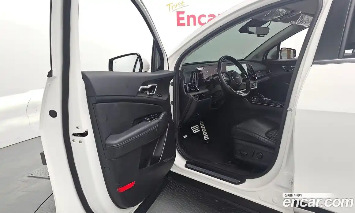 Kia Sportage 2023 2.0 автомат (гидро), фото 10
