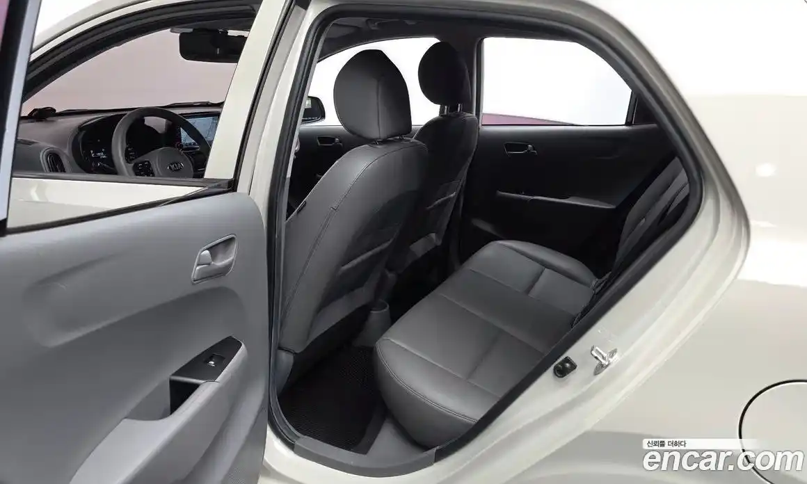 Kia Morning 2018 1.0 автомат (гидро), фото 16