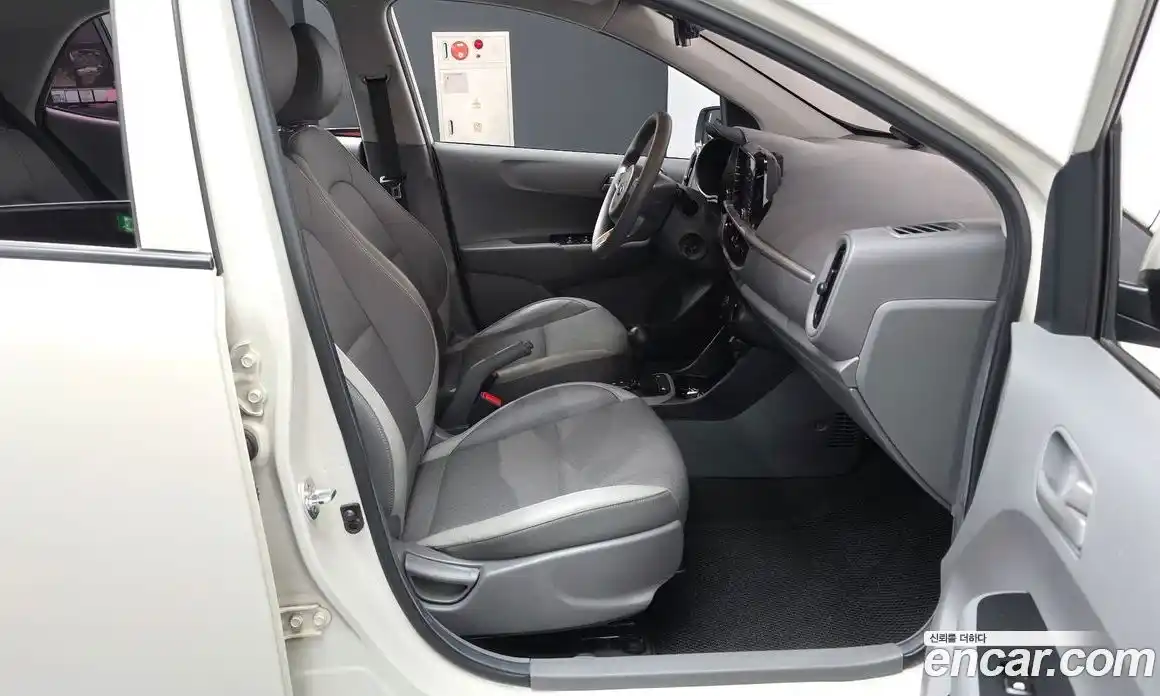 Kia Morning 2018 1.0 автомат (гидро), фото 17