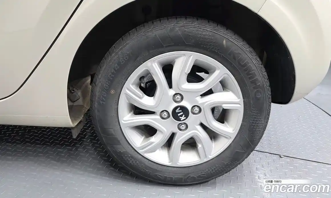 Kia Morning 2018 1.0 автомат (гидро), фото 7
