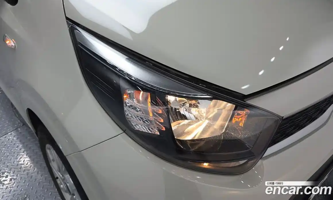 Kia Morning 2018 1.0 автомат (гидро), фото 8