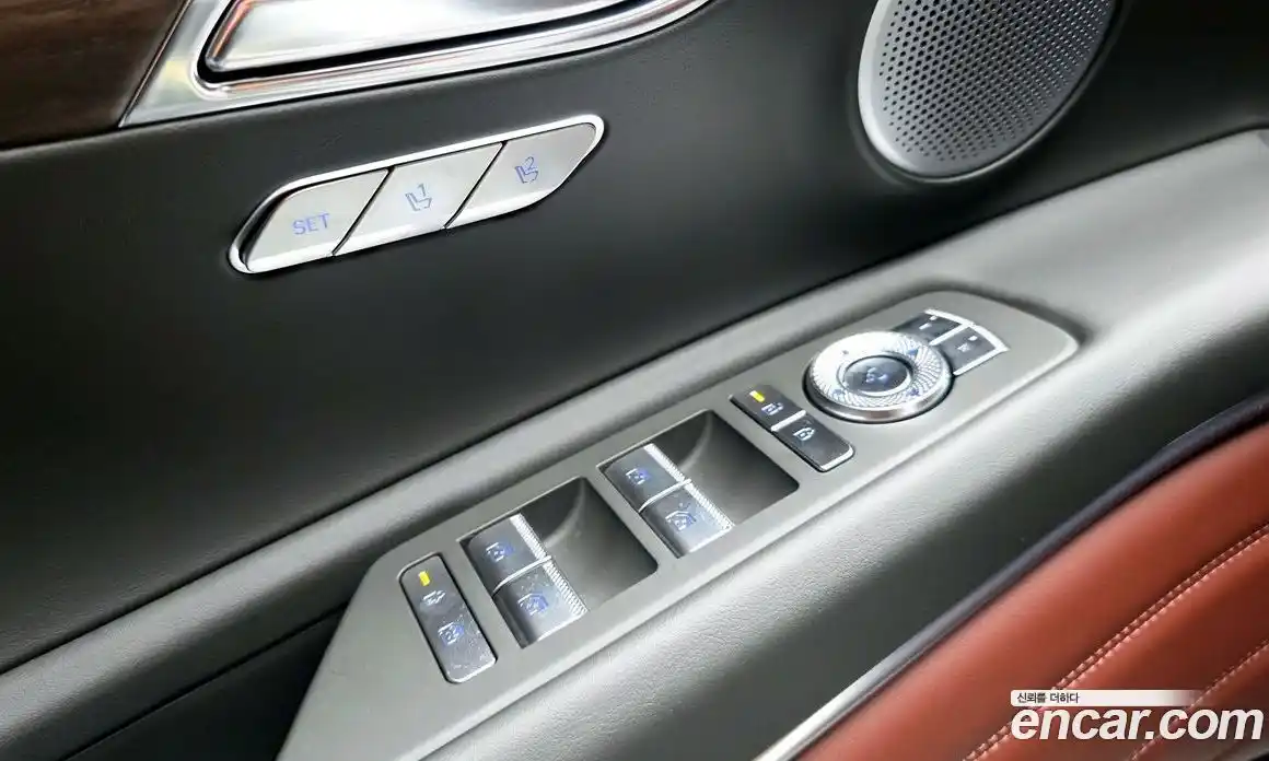 Genesis GV80 2024 2.5 автомат (гидро), фото 40