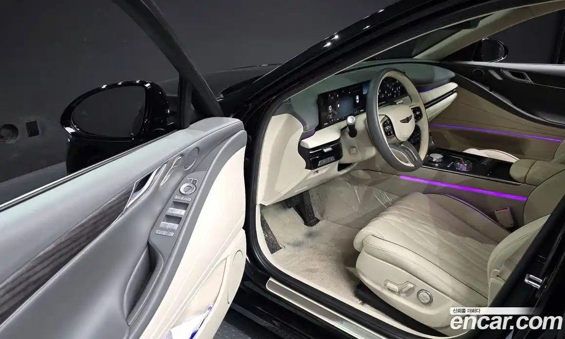 Genesis G80 2025 2.5 гидро, фото 13