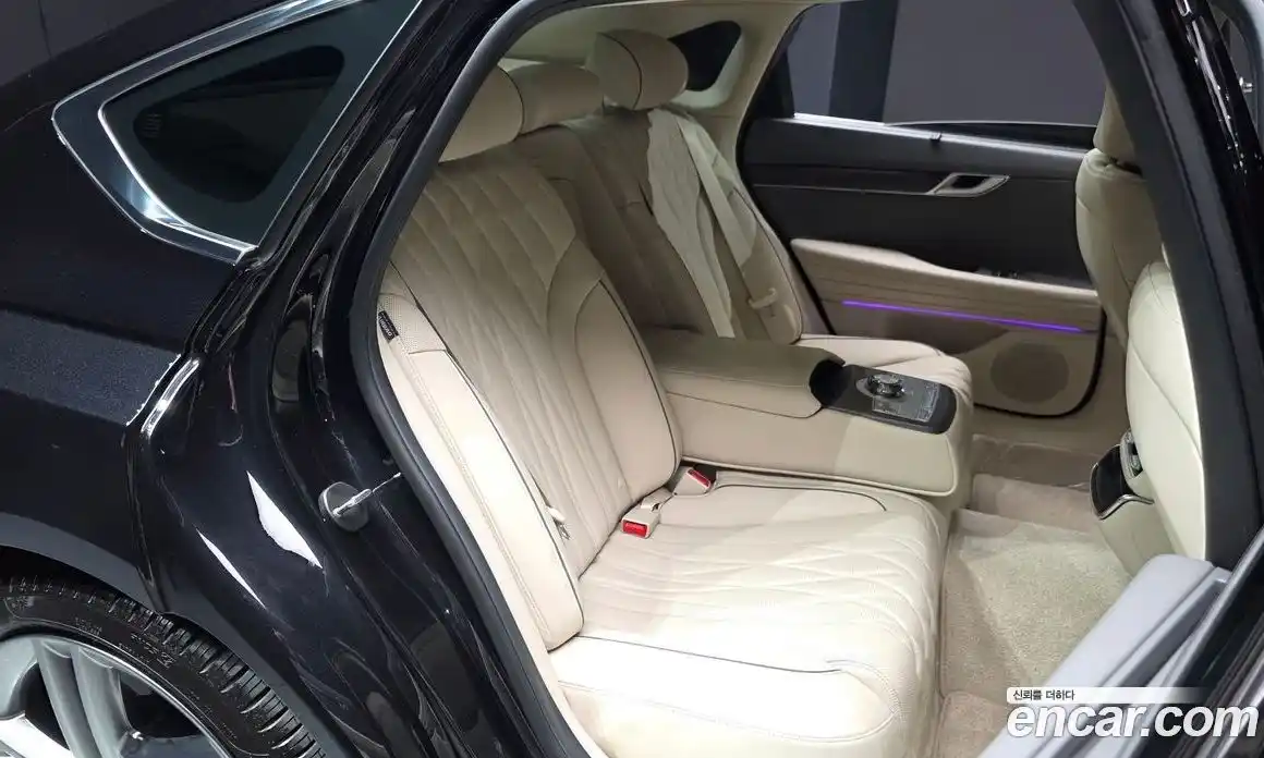 Genesis G80 2025 2.5 гидро, фото 17