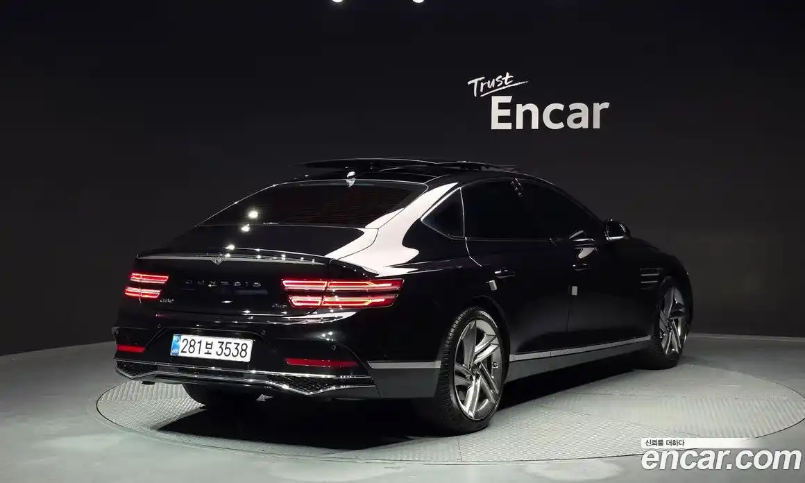 Genesis G80 2025 2.5 гидро, фото 2