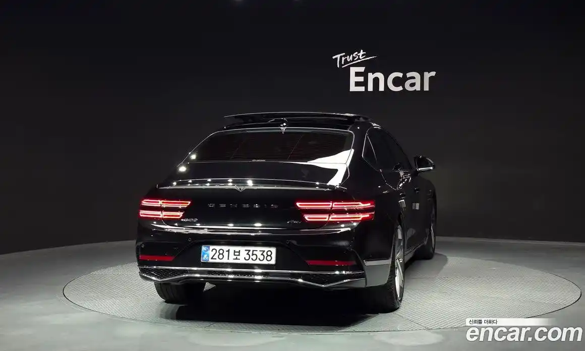 Genesis G80 2025 2.5 гидро, фото 4