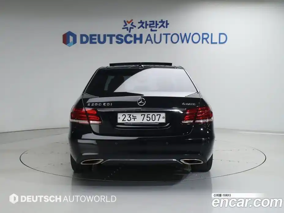 Mercedes-Benz E-Class 2014 2.1 автомат (гидро), фото 4