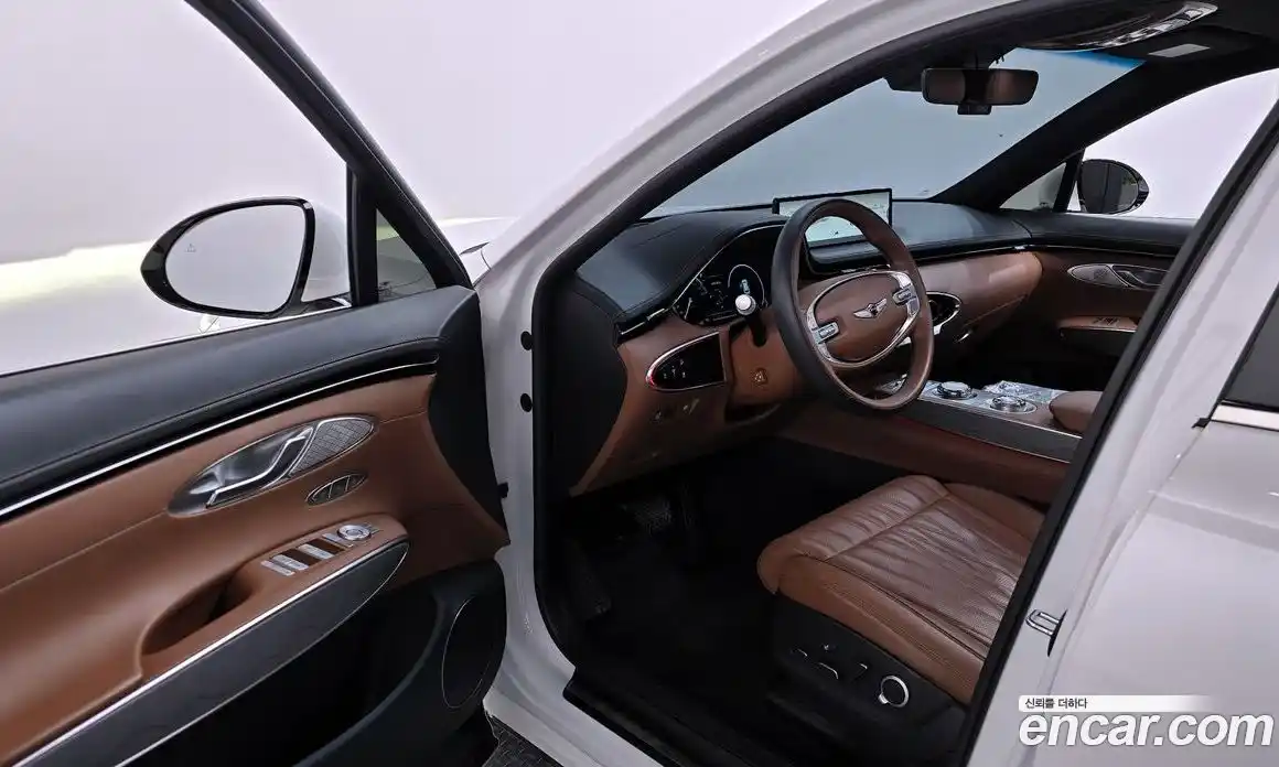 Genesis GV70 2021 2.5 гидро, фото 13