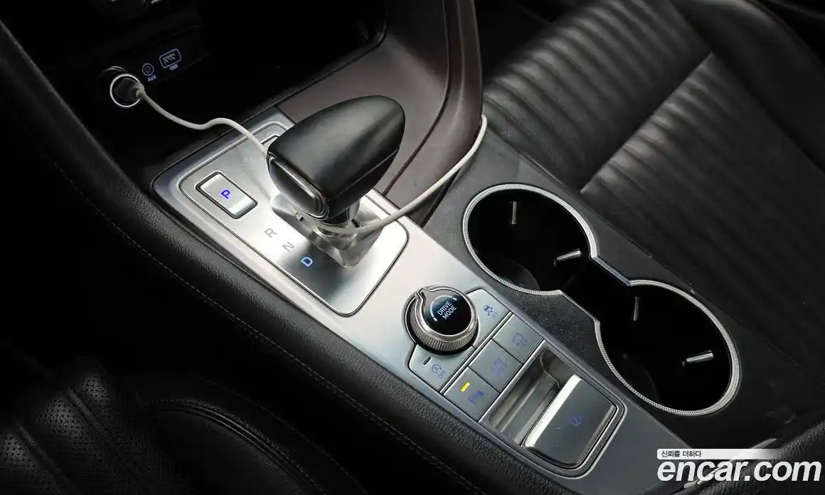 Genesis G70 2019 2.2 автомат (гидро), фото 9