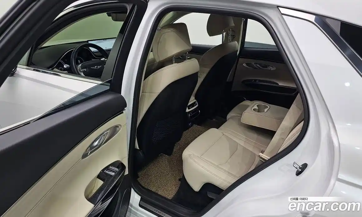 Genesis GV70 2021 2.2 автомат (гидро), фото 11