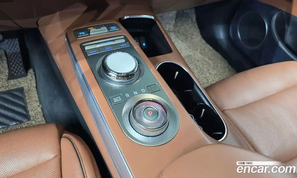 Genesis GV70 2021 2.5 гидро, фото 12
