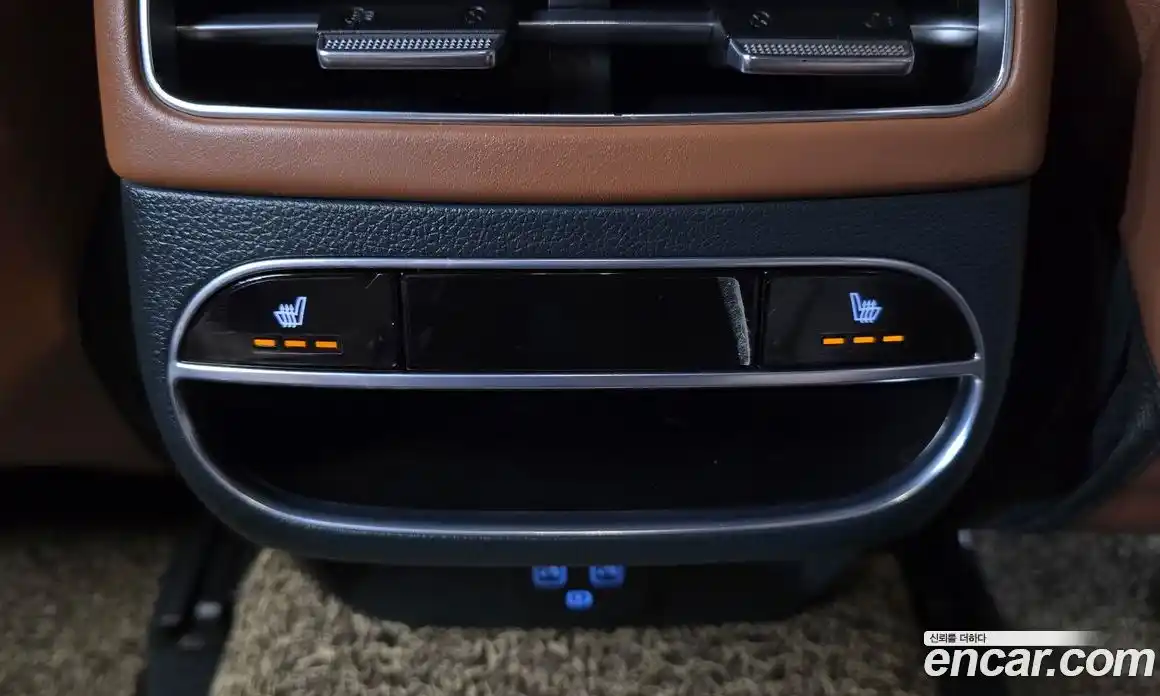 Genesis GV70 2021 2.5 гидро, фото 25