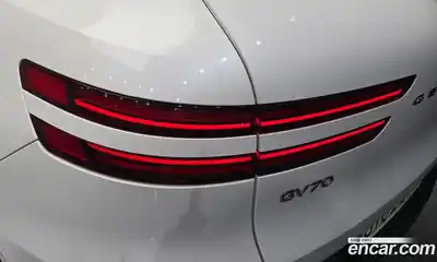 Genesis GV70 2021 2.5 гидро, миниатюра 9