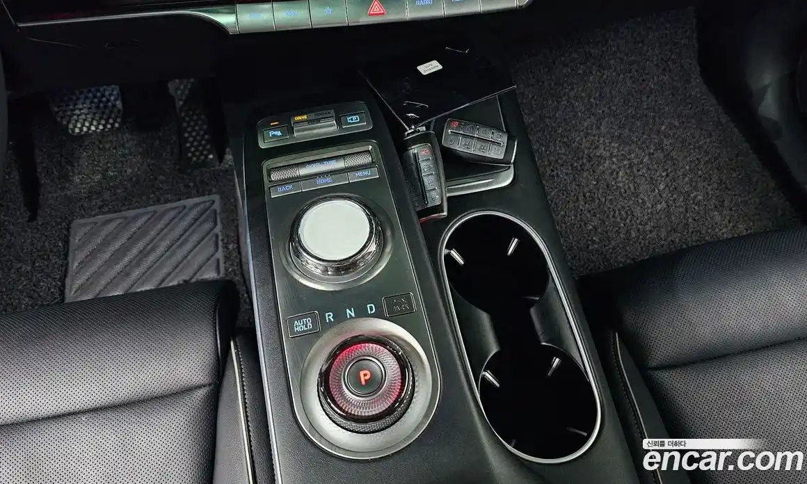 Genesis GV70 2022 2.5 гидро, фото 12