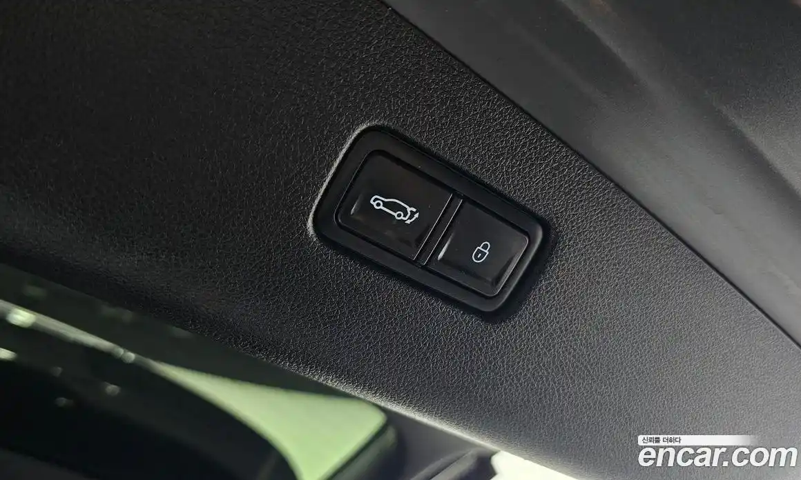 Genesis GV70 2022 2.5 гидро, фото 20