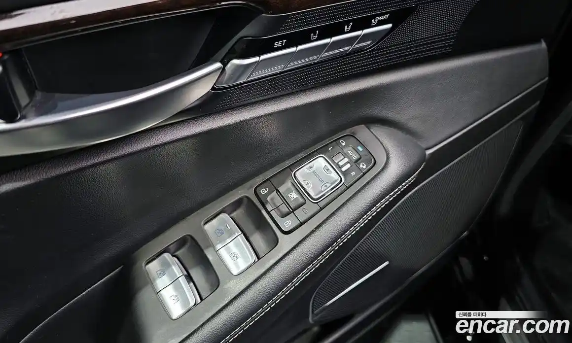 Genesis G90 2019 3.8 гидро, фото 27