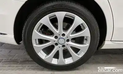 Mercedes-Benz E-Class 2016 2.0 автомат (гидро), миниатюра 5