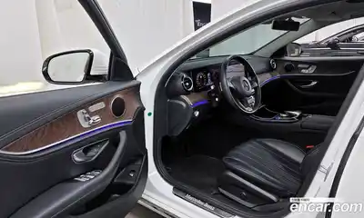 Mercedes-Benz E-Class 2016 2.0 автомат (гидро), миниатюра 10