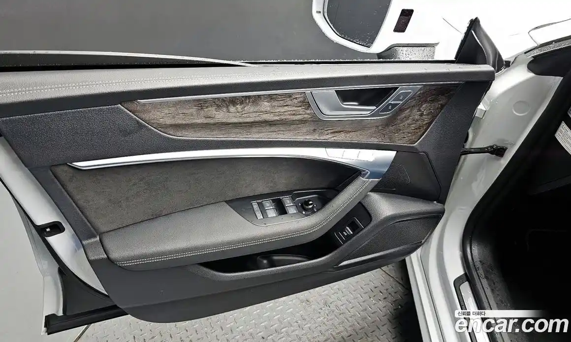 Audi A7 2021 3.0 автомат (гидро), фото 14