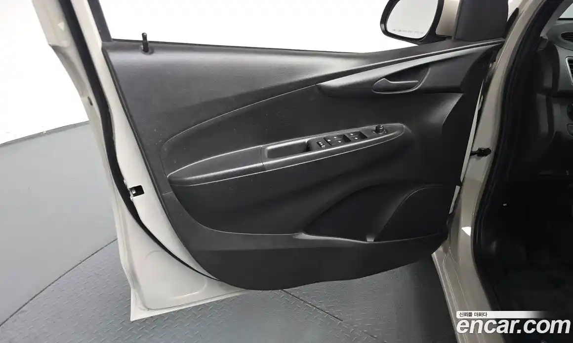 Chevrolet Spark 2019 1.0 гидро, фото 13