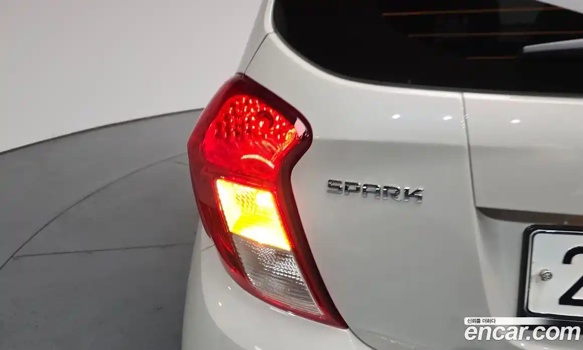 Chevrolet Spark 2019 1.0 гидро, фото 8
