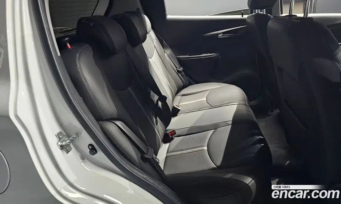 Chevrolet Spark 2021 1.0 гидро, фото 12