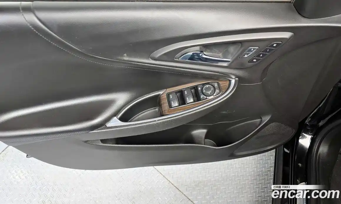 Chevrolet Malibu 2016 2.0 автомат (гидро), фото 15