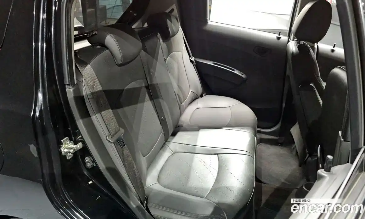 Chevrolet Spark 2014 1.0 автомат (гидро), фото 11