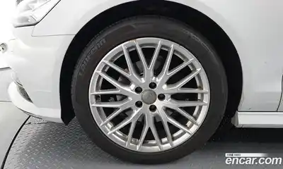 Audi A6 2018 2.0 автомат (гидро), миниатюра 5