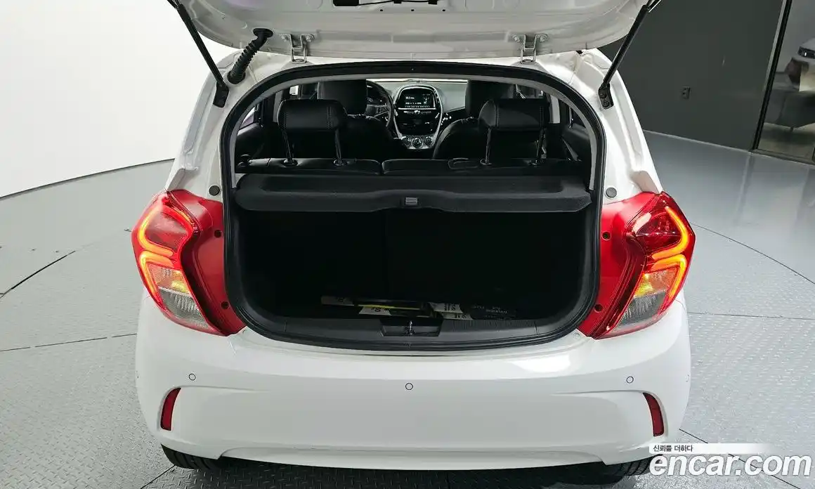 Chevrolet Spark 2016 1.0 гидро, фото 26