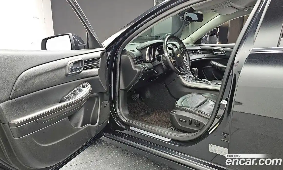 Chevrolet Malibu 2015 2.0 автомат (гидро), фото 13
