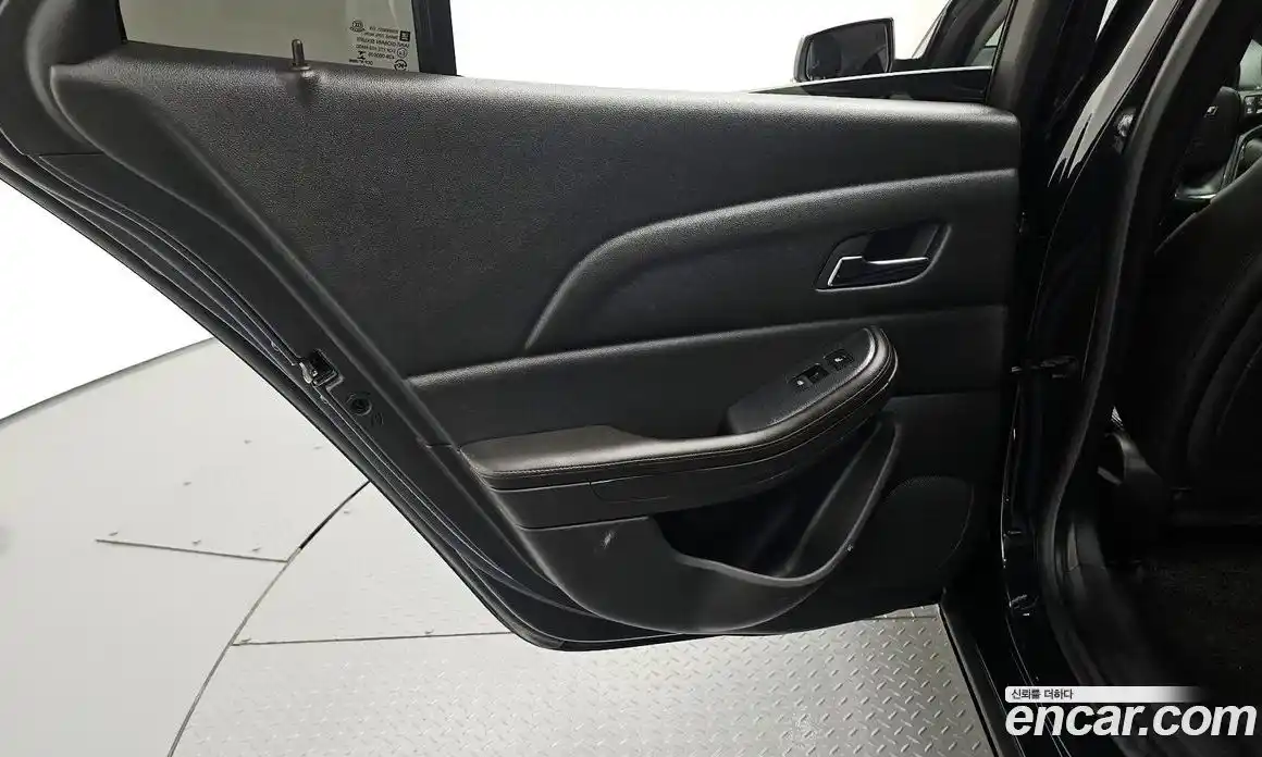 Chevrolet Malibu 2015 2.0 автомат (гидро), фото 15