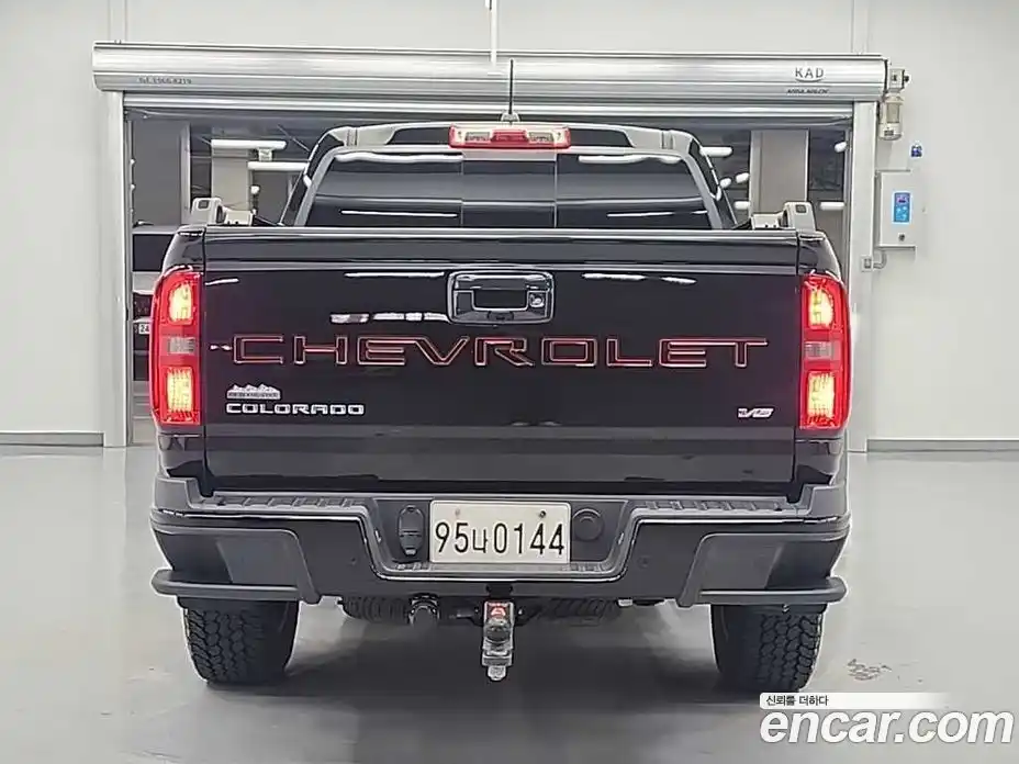 Chevrolet Colorado 2021 3.6 гидро, фото 3