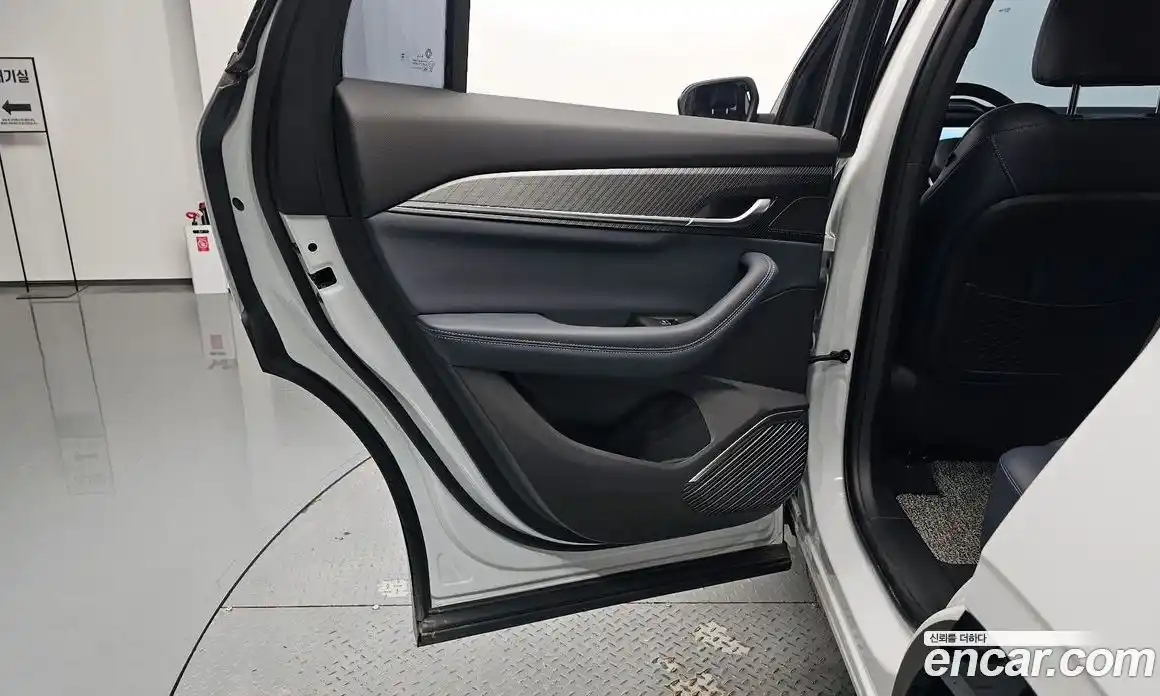 Renault Grand Koleos 2025 1.5 гидро, фото 14