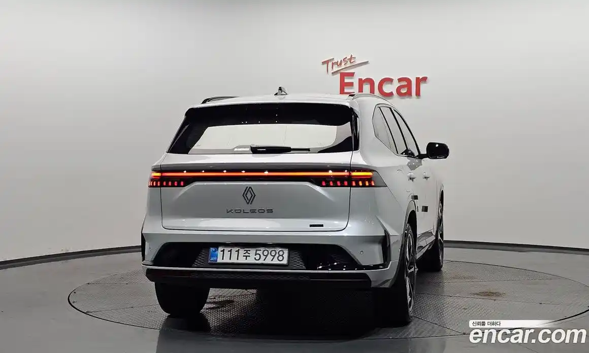 Renault Grand Koleos 2025 1.5 гидро, фото 3