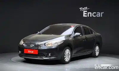 Renault SM3