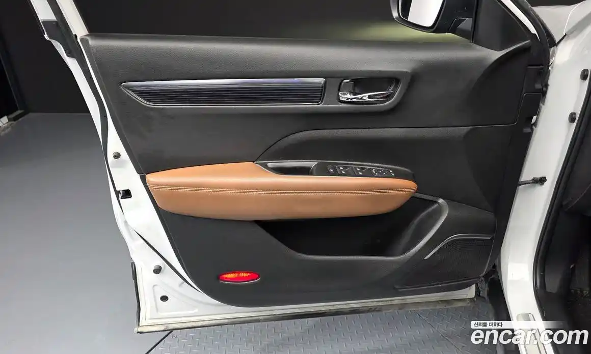 Renault QM6 2021 2.0 гидро, фото 14