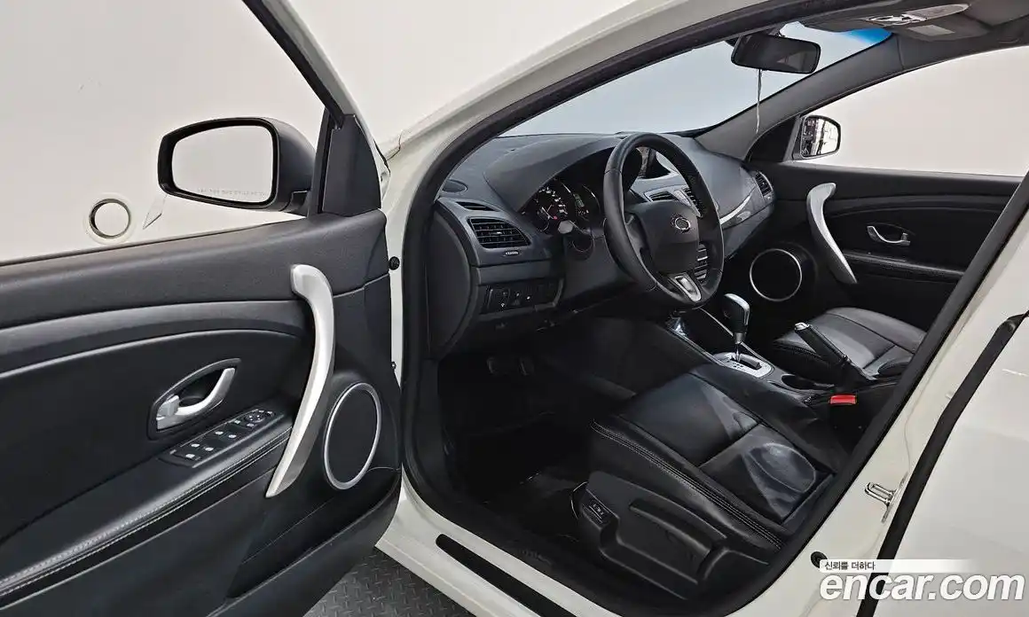 Renault SM3 2011 1.6 гидро, фото 10
