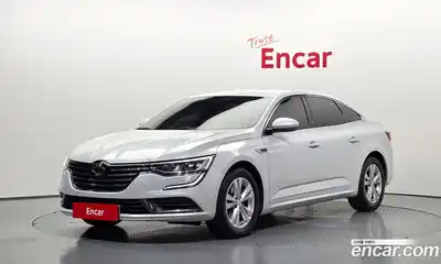 Renault SM6